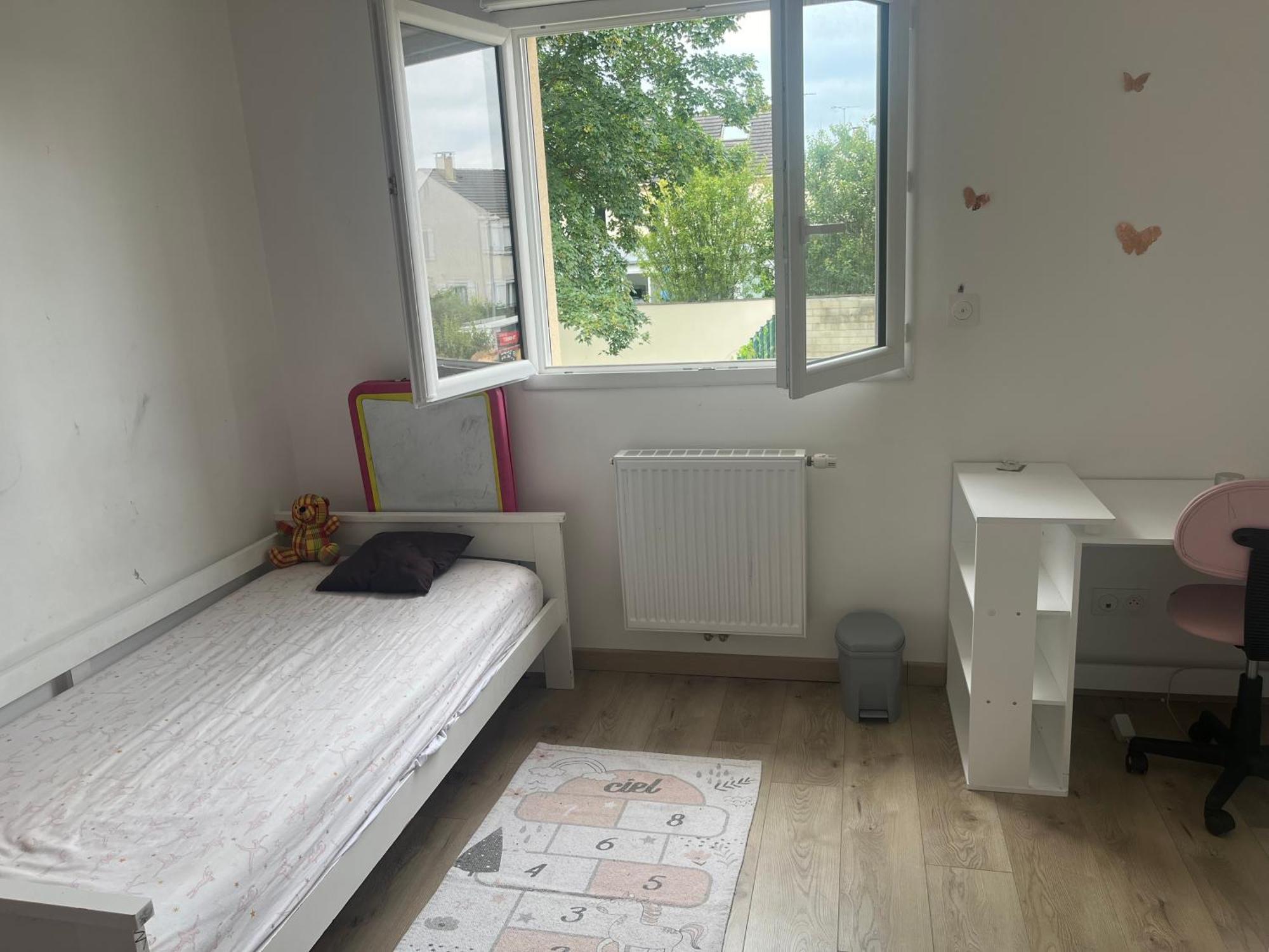 Maison Familiale Dans Un Quartier Calme Villecresnes Exteriör bild