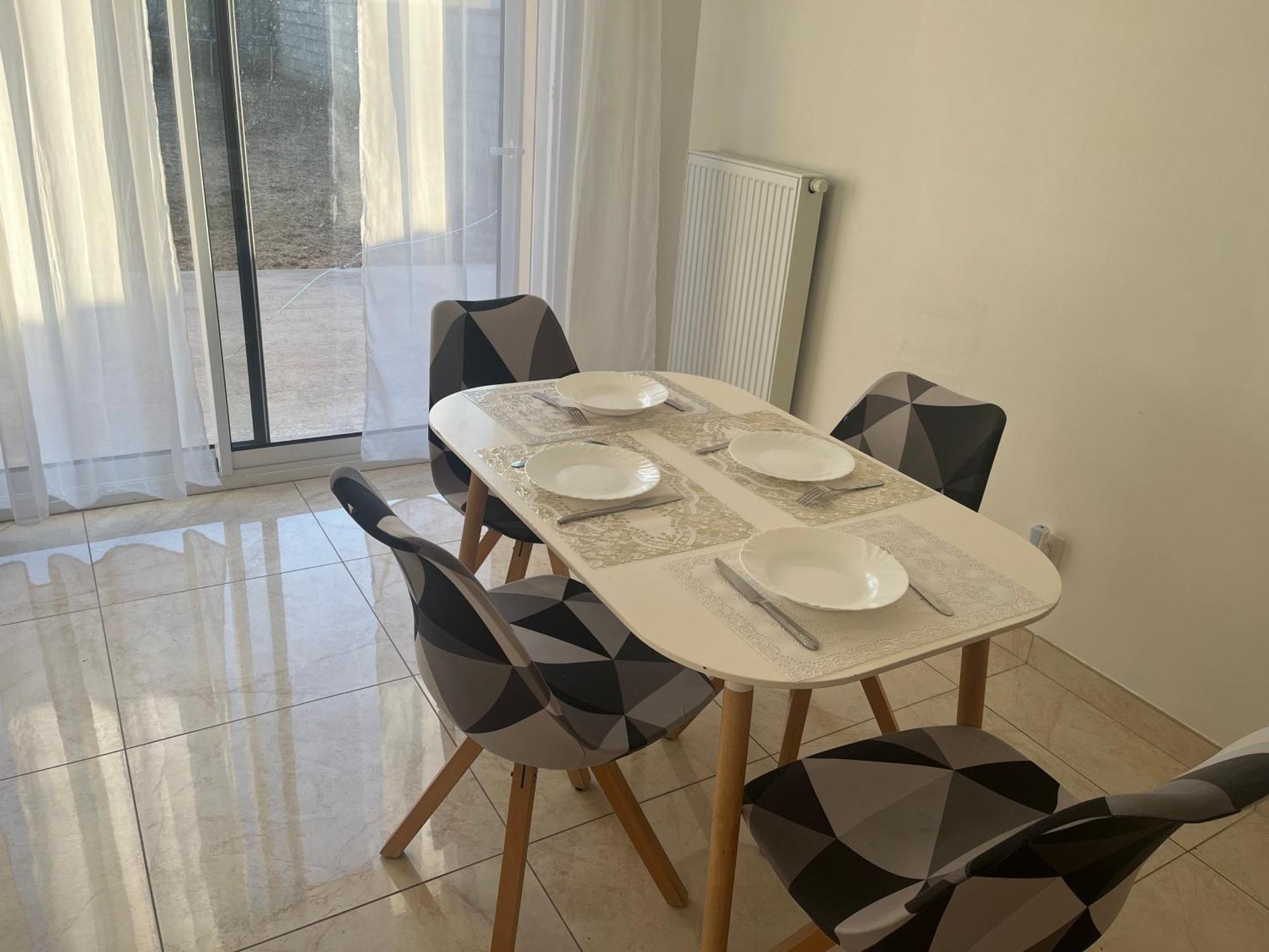 Maison Familiale Dans Un Quartier Calme Villecresnes Exteriör bild